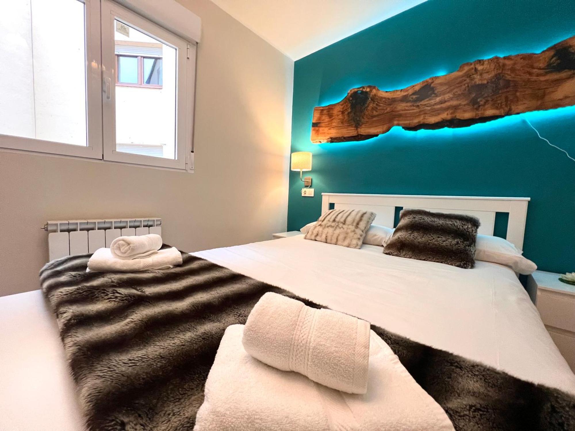 Apartament Les Vernedes - L'Amfitriona Сорт Екстериор снимка